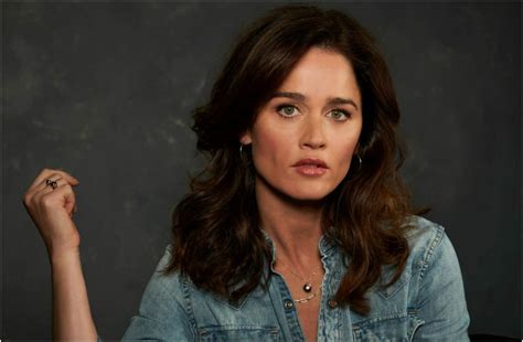 Robin Tunney Wiki, Age, Bio, Height, Husband, Career, Net Worth